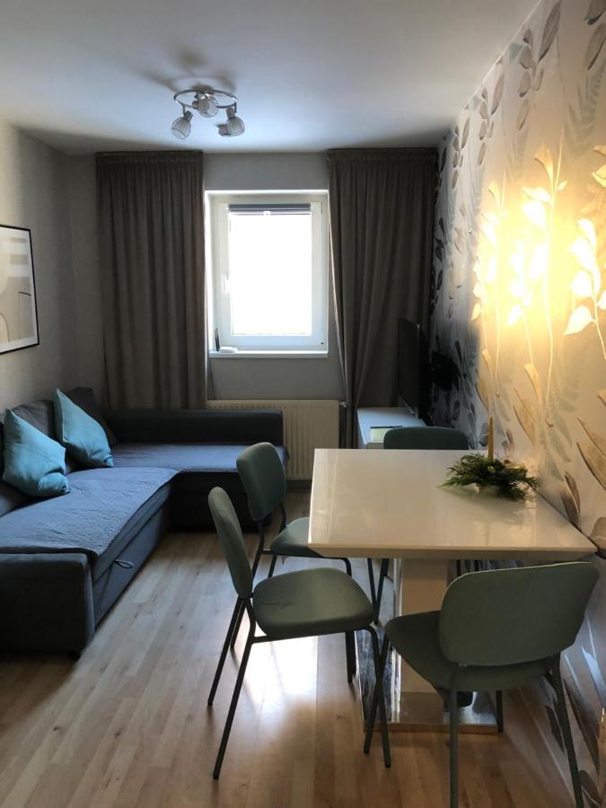 Apartman V Zeleni Dolna Morawa Zewnętrze zdjęcie